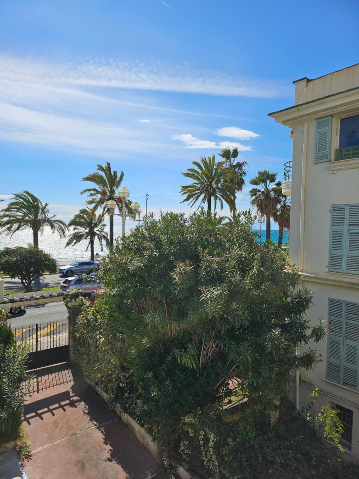 Hotel Flots D'Azur Promenade Des Anglais Niza Exterior foto