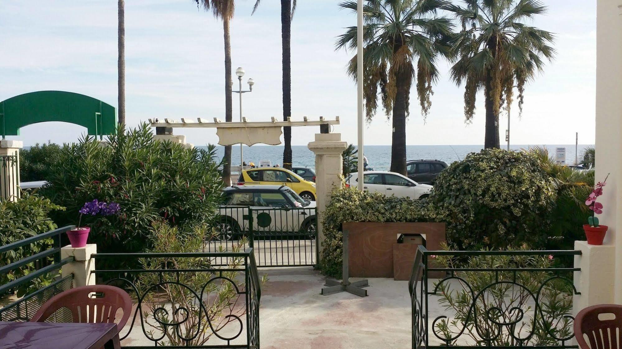 Hotel Flots D'Azur Promenade Des Anglais Niza Exterior foto